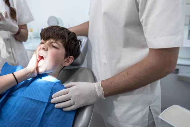 Best Emergency Tooth Extraction  in Steele, AL